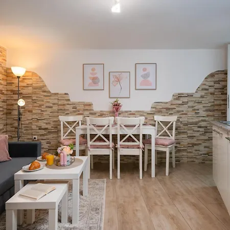 Apartman U Srcu Anticke Pule Pula