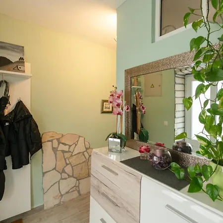 Apartament U Srcu Anticke Pule