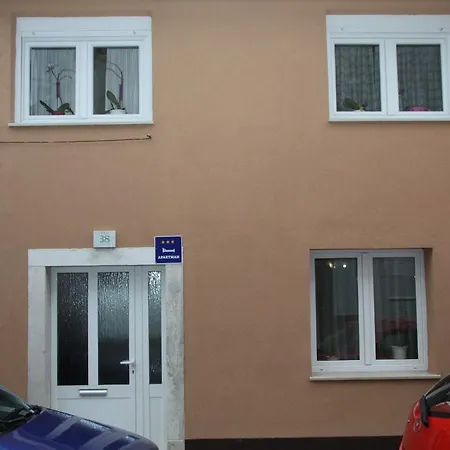 U Srcu Anticke Pule Pula