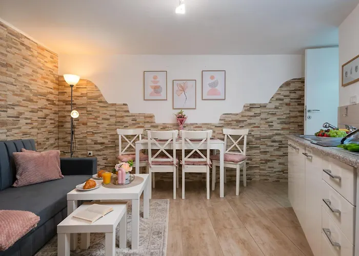 Apartmán U Srcu Anticke Pule Pula